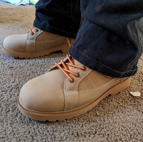 New boots - Picture 1 of 2